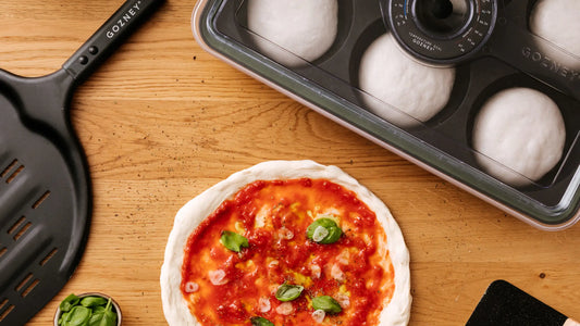 Het perfecte pizzadeeg voor je Gozney pizzaoven. Snel of langzaam?