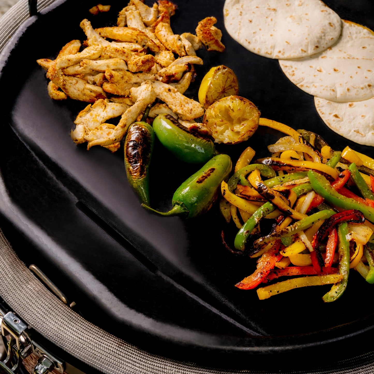 Kamado Joe Plancha Karbon Steel | Classic Joe