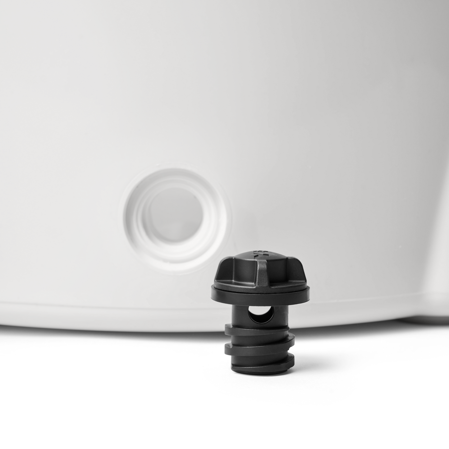 YETI Vortex Drain Plug | Tundra,Tank