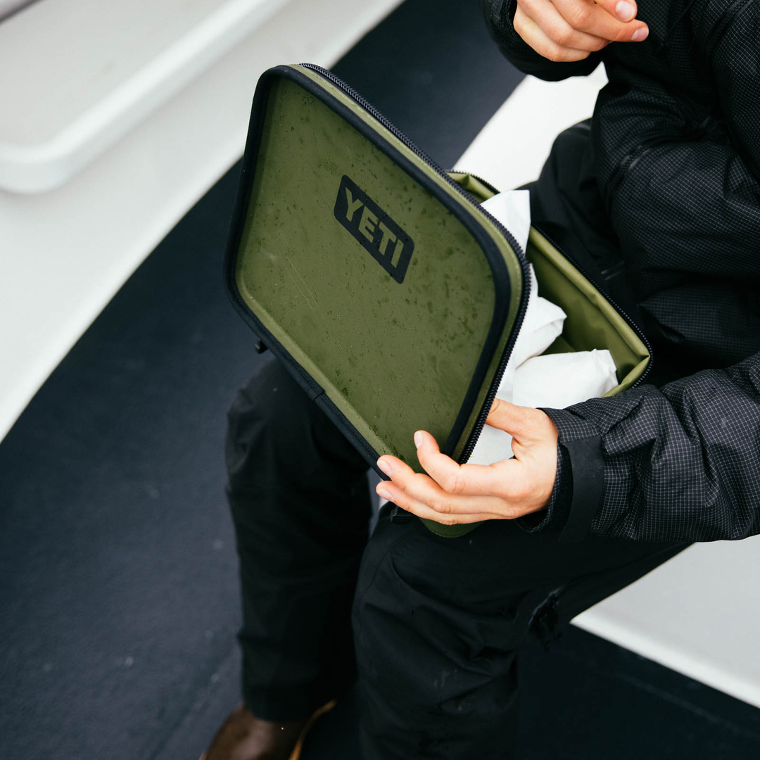 YETI Daytrip Lunch Box | Olive Green