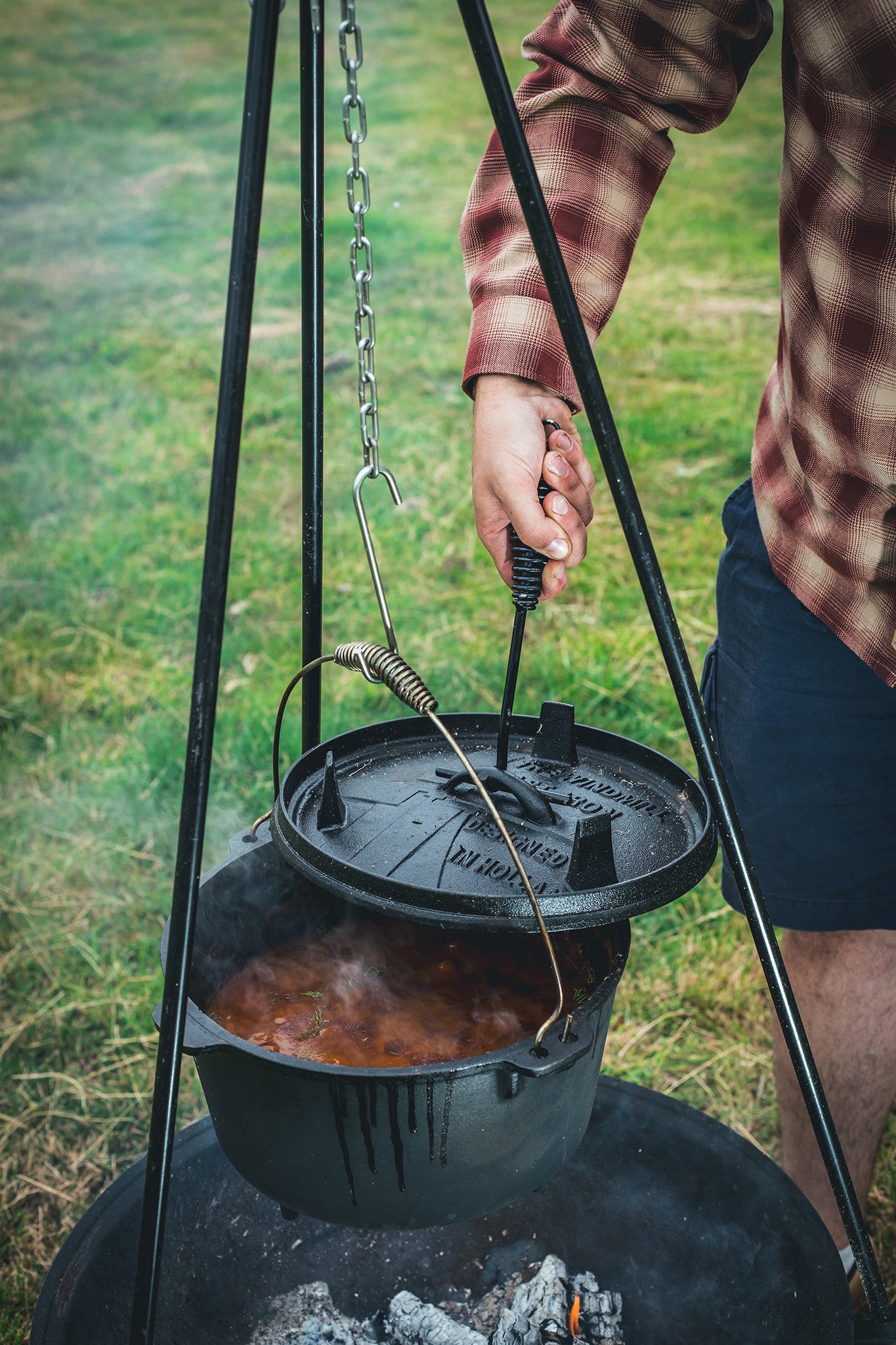 The Windmill - deksellifter voor Dutch oven