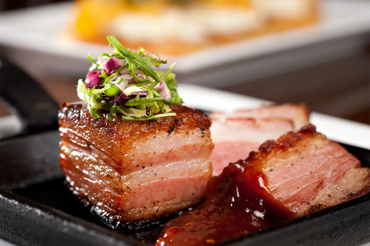 Buikspek op de Kamado | Krokant recept met Aziatische marinade