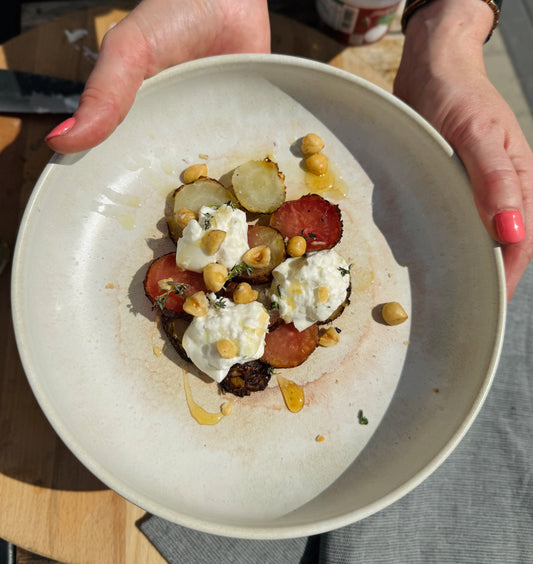 Caveman style biet met burrata en hazelnoten – 4 personen