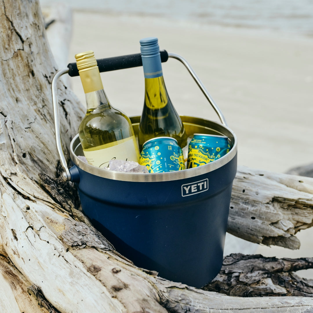 Yeti Rambler Beverage Bucket barware - Navy