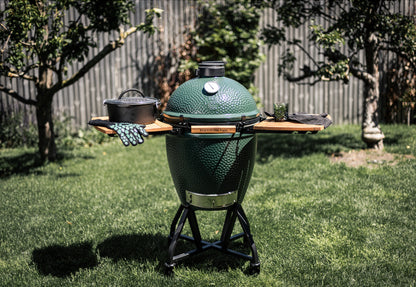 Big Green Egg Kamado including Integgrated Nest & Handler + Acacia Wood Egg Mates | Large