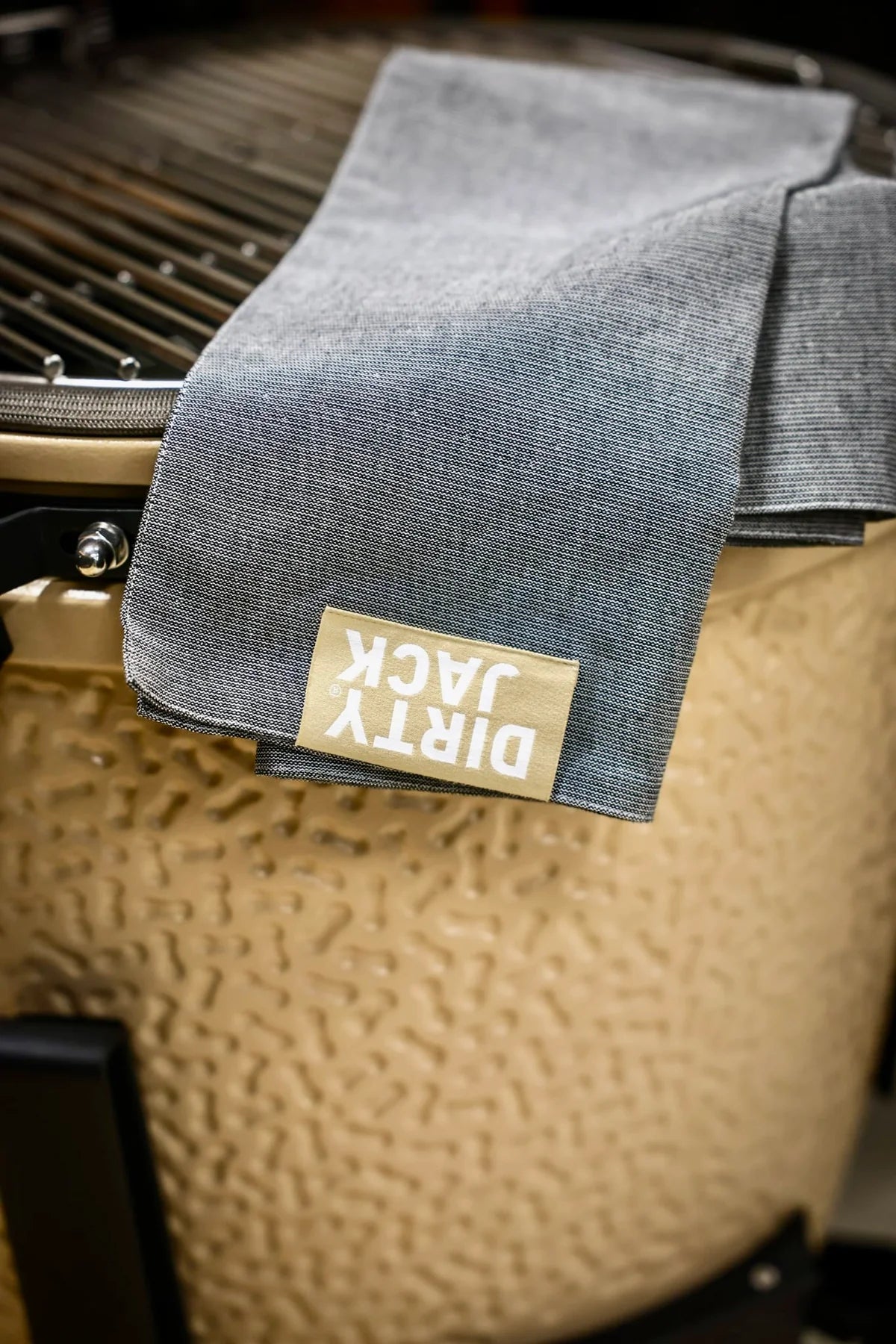 Dirty Jack | Kookdoek Charcoal | Desert Sand label