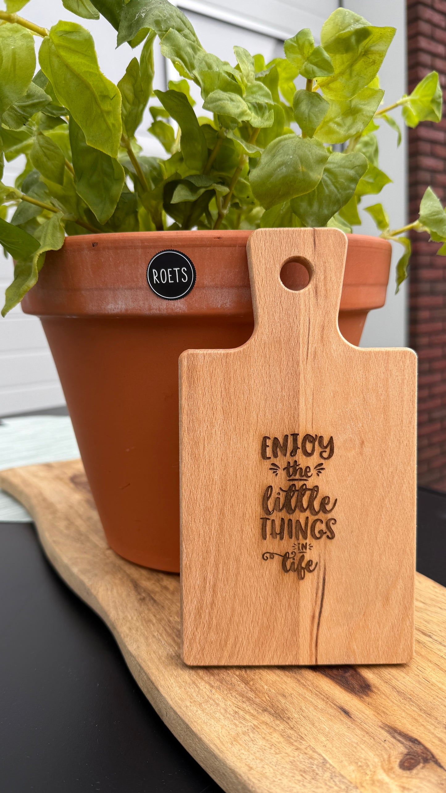Home Brand Serveerplankje Beukenhout met gravering 20,5x11cm
