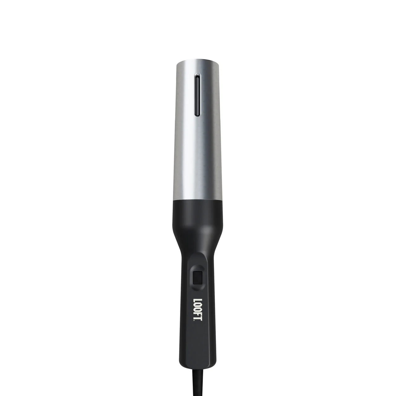 De Looft Air Lighter heeft een chromen bovenkant met daaronder een recht zwartkleurig handvat van kunststof. Op het kunststof gedeelte zit de aan en uit schakelaar.