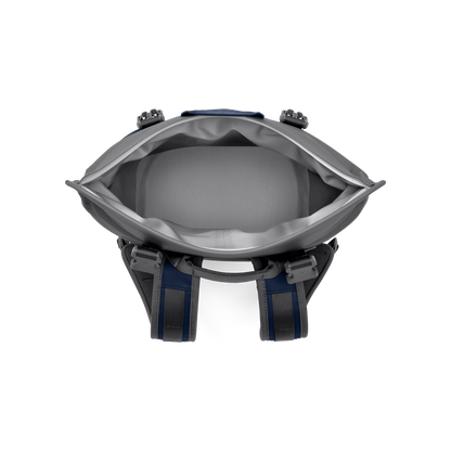 YETI Hopper M12 Backpack Cooler | Navy