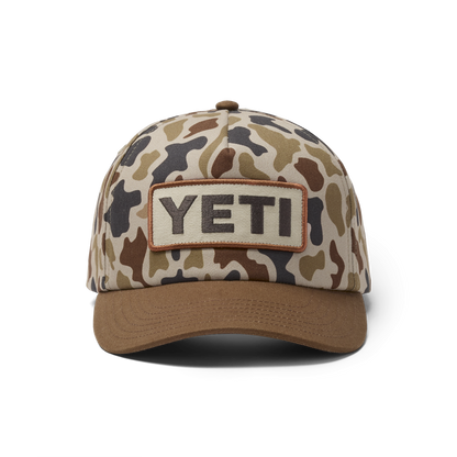 YETI Mid Pro Flat Brim Logo Badge Snapback | Wetlands Camo