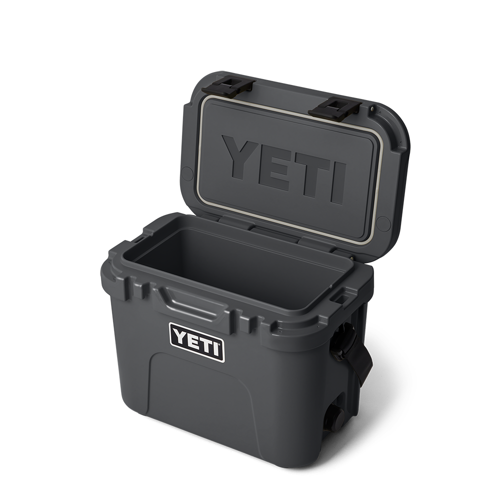 YETI Roadie 15 Hard Cooler | Charcoal