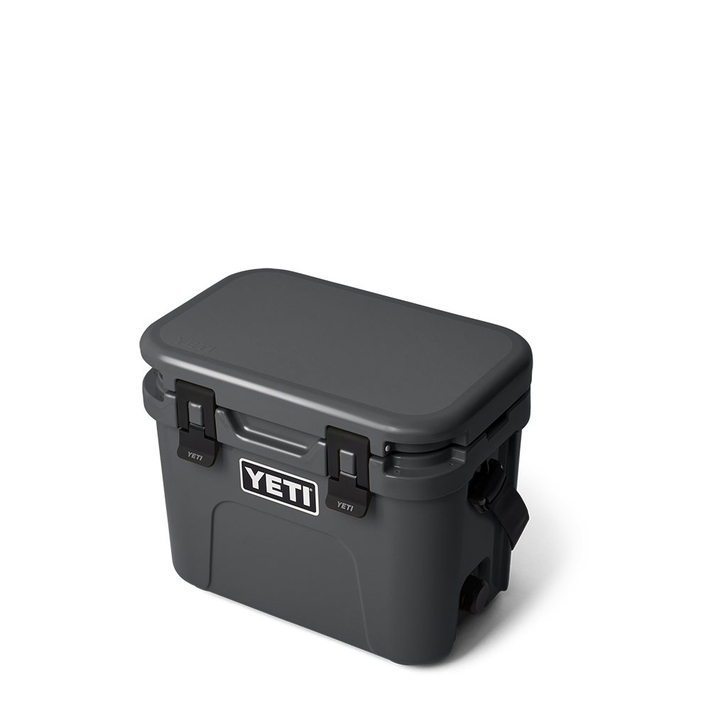 YETI Roadie 15 Hard Cooler | Charcoal