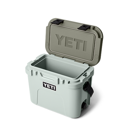 YETI Roadie 15 Hard Cooler | Ridgeline