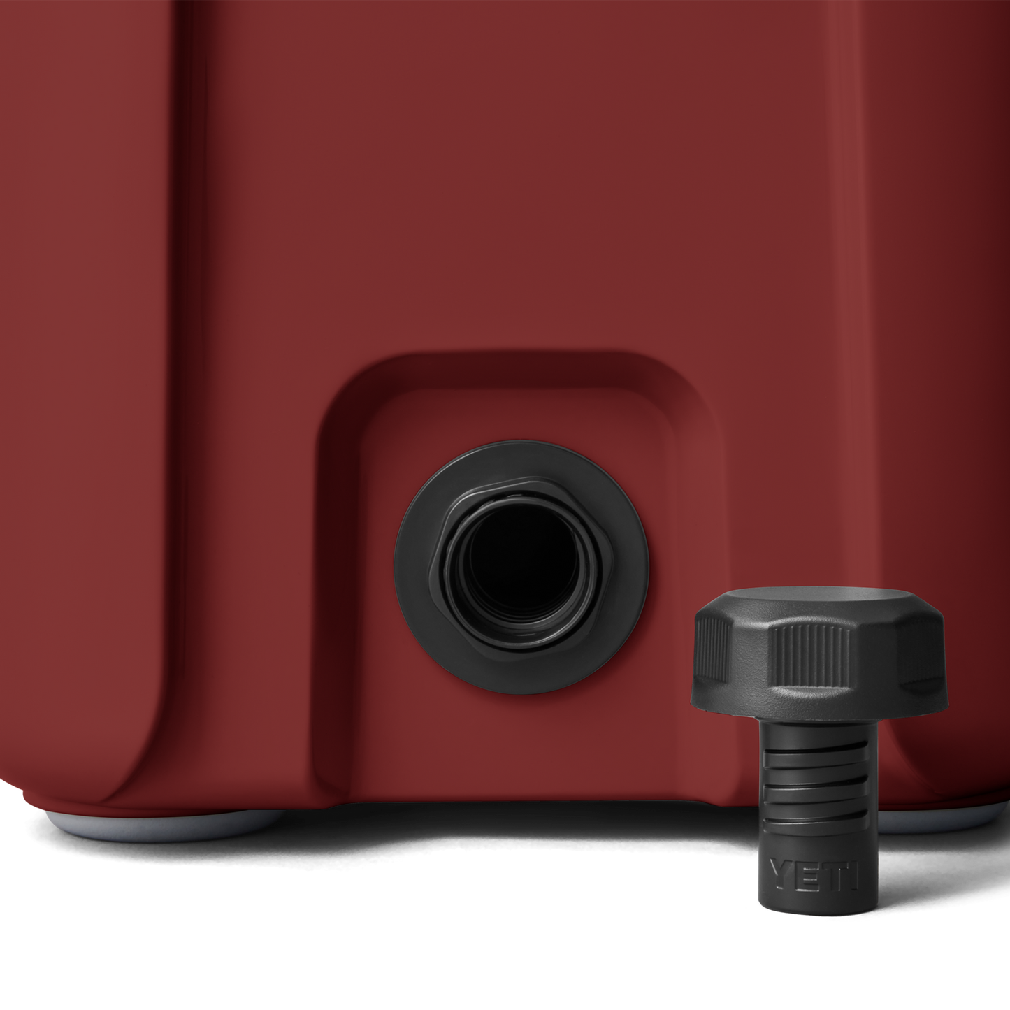 YETI Roadie 15 Hard Cooler | Stag Red