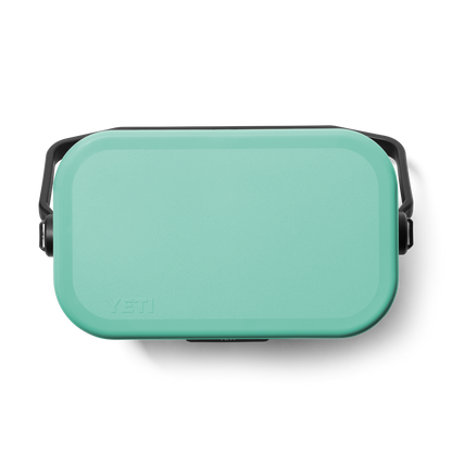 YETI Roadie 8 Hard Cooler | Seafoam