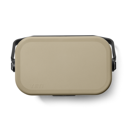 YETI Roadie 8 Hard Cooler | Tan