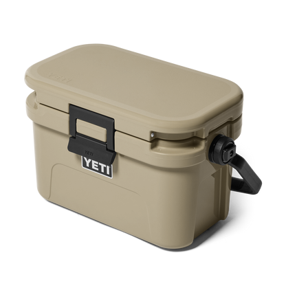 YETI Roadie 8 Hard Cooler | Tan