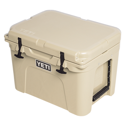 YETI Tundra 35 Hard Cooler | Tan