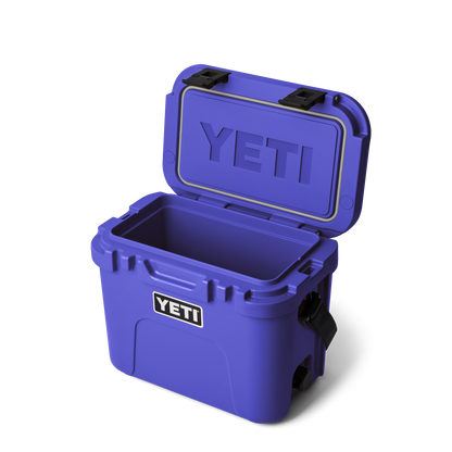 YETI Roadie 15 Hard Cooler | Ultramarine Violet