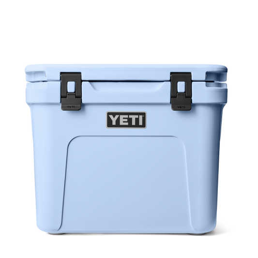 YETI Roadie 32 Wheeled Cooler | Big Sky Blue