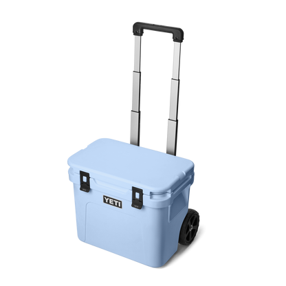 YETI Roadie 32 Wheeled Cooler | Big Sky Blue