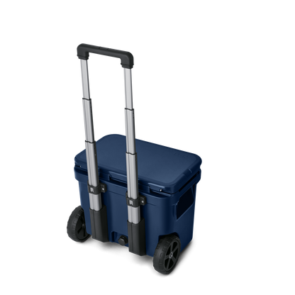 YETI Roadie 32 Wheeled Cooler | Navy