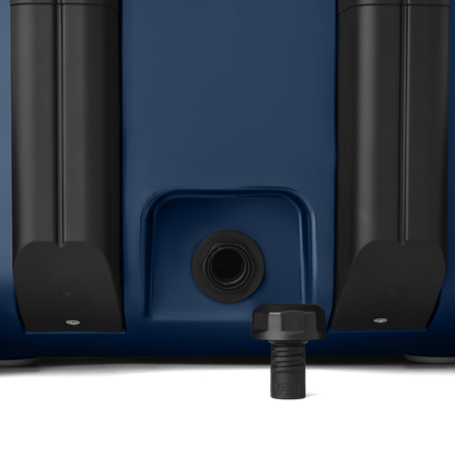 YETI Roadie 32 Wheeled Cooler | Navy