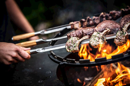 Forged Olive Churrasco Spies V-vorm 60cm